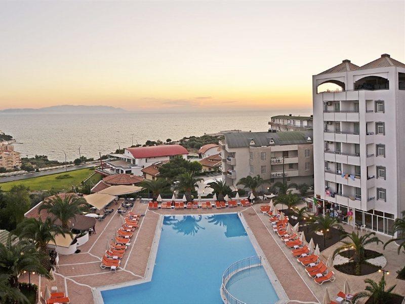 City'S Hill Hotel Κουσάντασι Εξωτερικό φωτογραφία