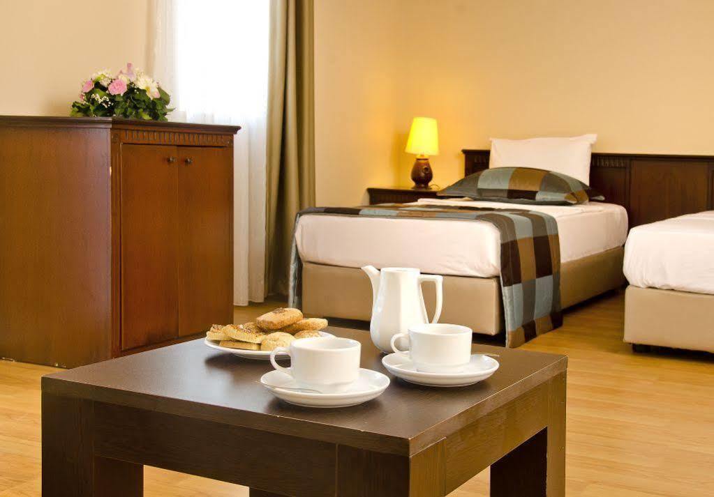 City'S Hill Hotel Κουσάντασι Εξωτερικό φωτογραφία