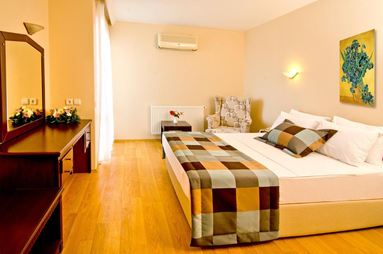 City'S Hill Hotel Κουσάντασι Εξωτερικό φωτογραφία